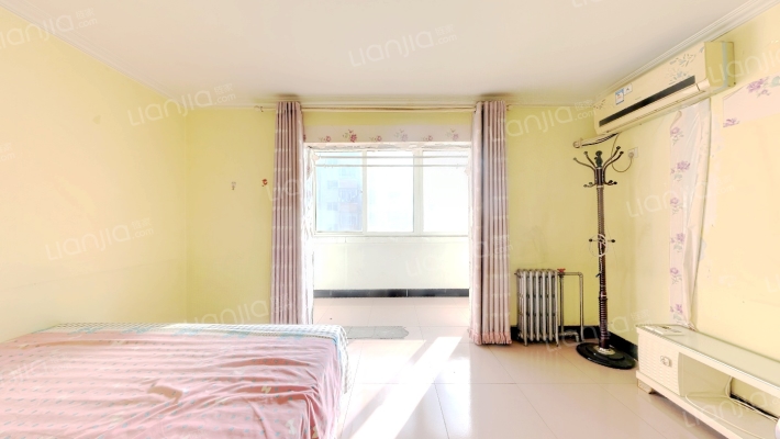 溪水花园八区二手房实景图