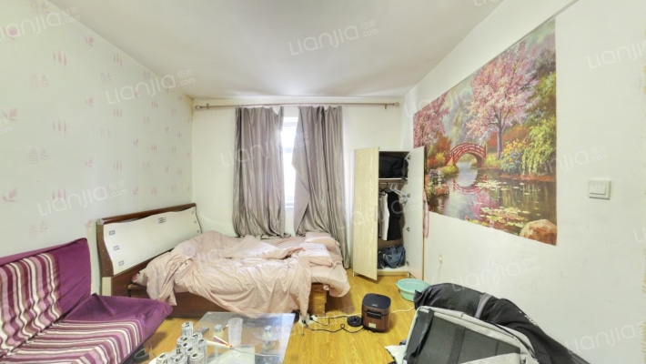 鸿朗花园南区二手房实景图