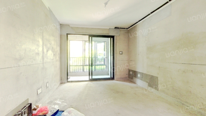 空港城2号地二手房实景图