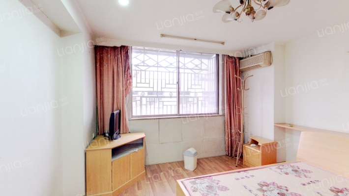 安康路225弄二手房实景图