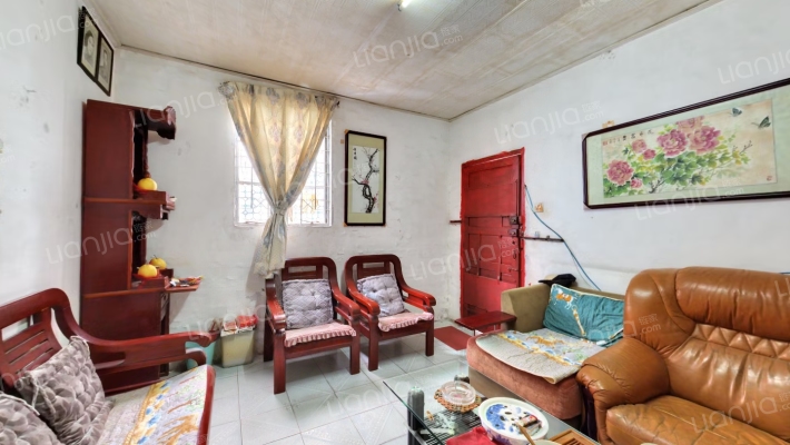 东林山二手房实景图