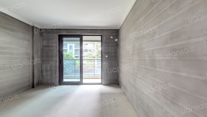 绿城天语山居二手房实景图