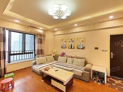 整租·保利花半里玫瑰园 1室1厅 东南