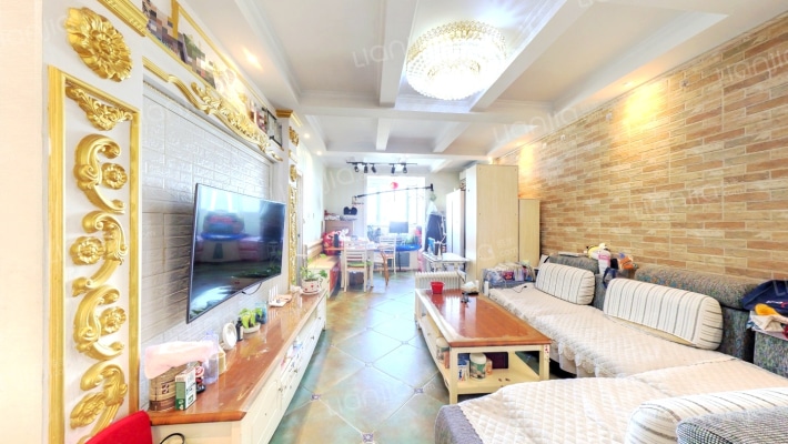 房本满五唯一 精装修 两居室 看房随时-客厅