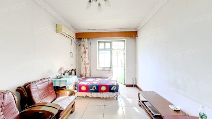 胜利里二手房实景图