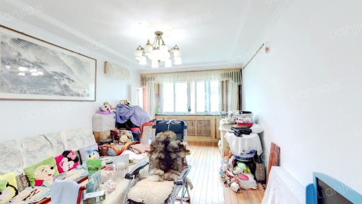 鹏莱花园二手房实景图