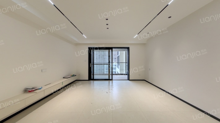 嘉盛名苑二手房实景图