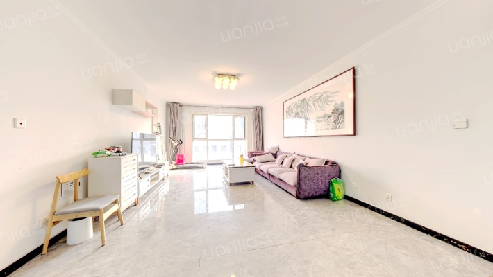 水岸华庭二手房实景图