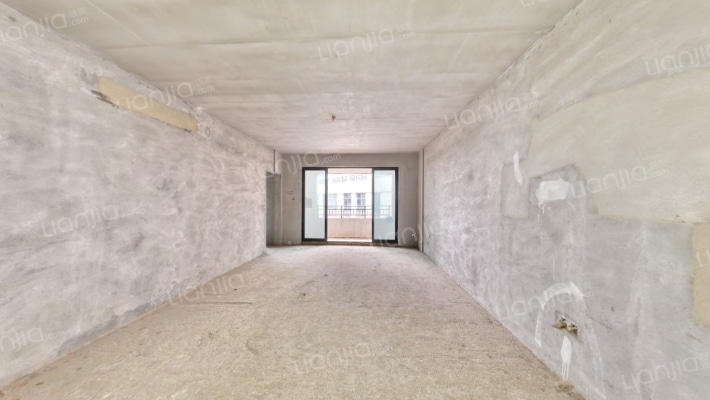 和泓融成府二手房实景图