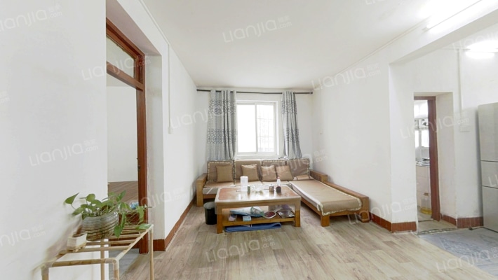 明秀小区南区二手房实景图