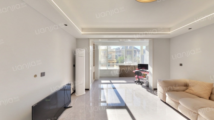 隆都世界湾二手房实景图