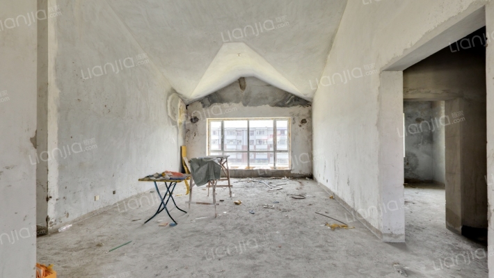 华侨城二手房实景图