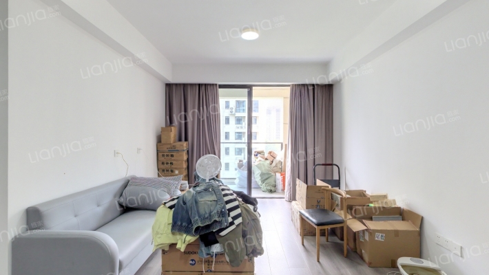 鸿祥华府二手房实景图