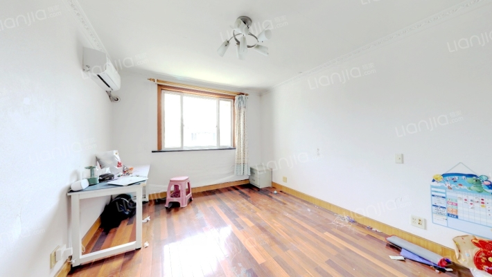 宝山五村二手房实景图