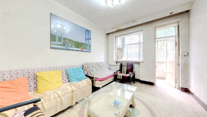 医科大学西校家属院二手房实景图