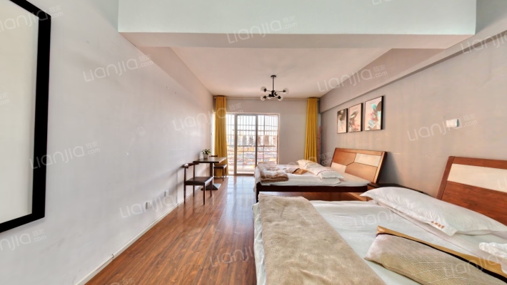 中炬上海沙龙二手房实景图