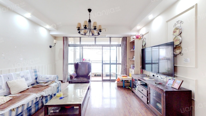 龙湖水晶郦城励苑二手房实景图