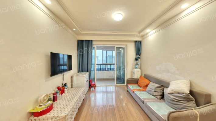 柏仕公园二手房实景图