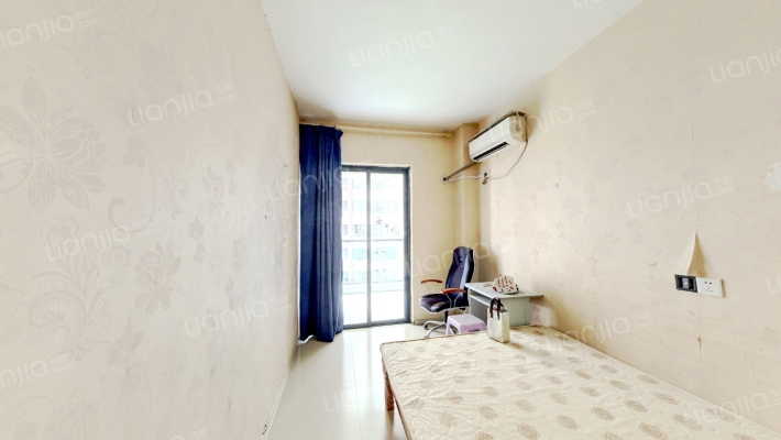 滨海嘉年华B1区二手房实景图