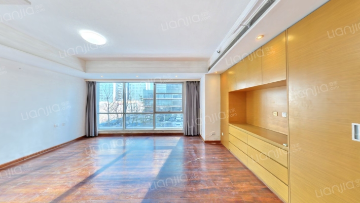 鲁商国奥城二手房实景图