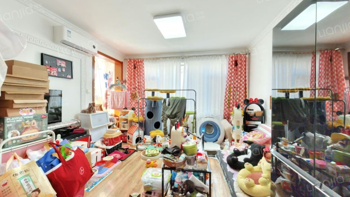 西郊闲庭二手房实景图