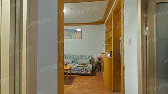 三里铺住宅楼二手房实景图