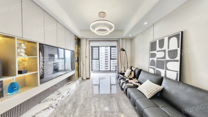 中法企业中心绿景香颂二手房实景图