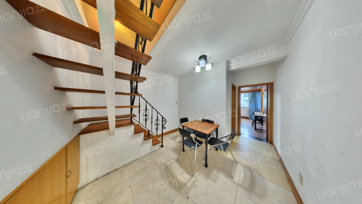 城隍牌楼巷二手房实景图