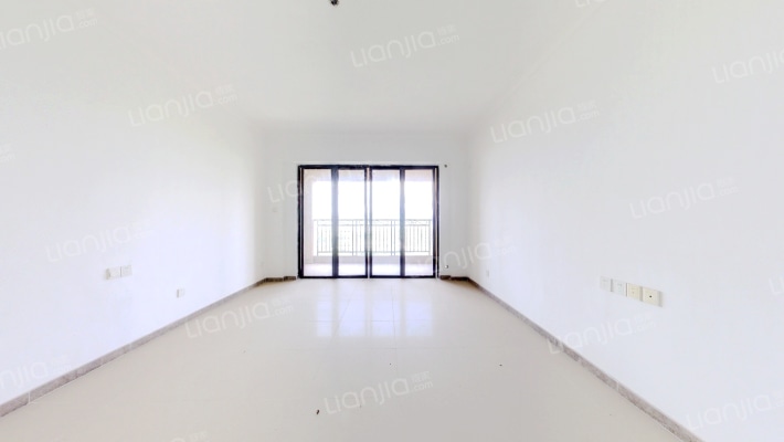 富力湾三期二手房实景图