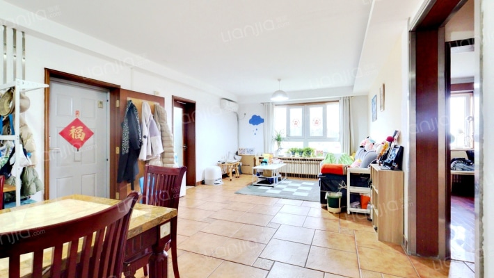 玉阜嘉园二手房实景图