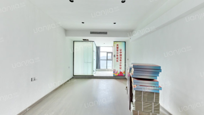 学府大厦二手房实景图