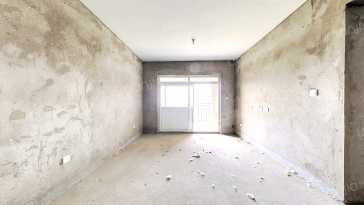 湖畔名居二手房实景图