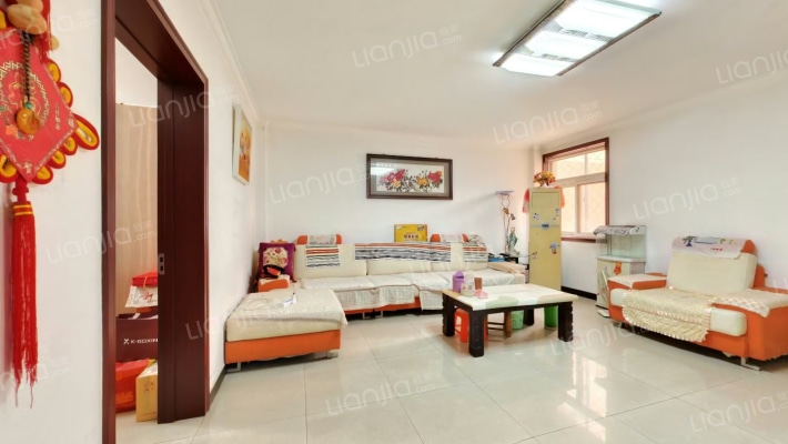 圣泰新苑北区二手房实景图