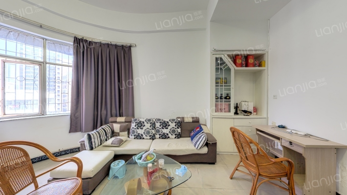 龙兴公寓二手房实景图