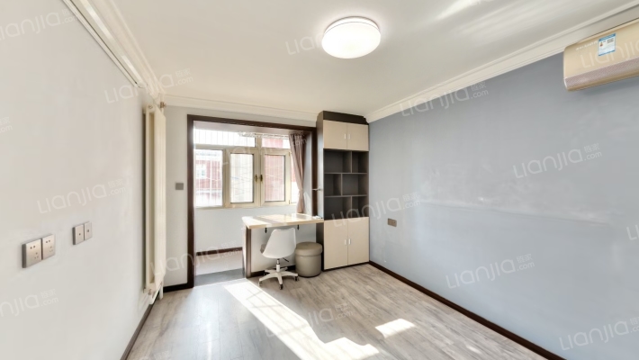 十里堡东里二手房实景图