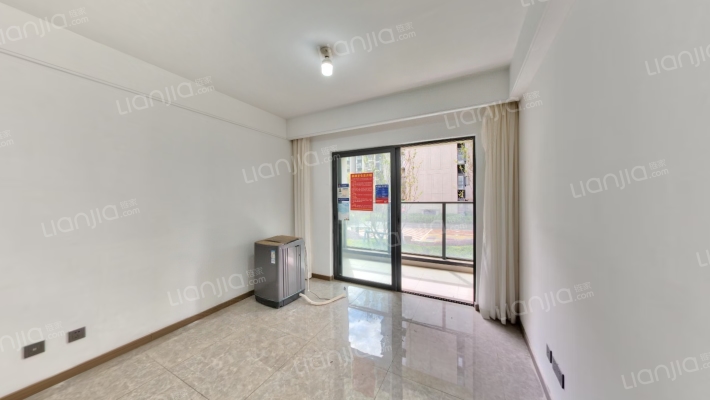 中粮鸿云二手房实景图