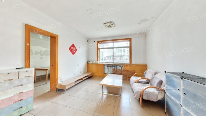 人民西路16号院二手房实景图