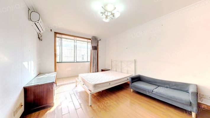 灵新小区二手房实景图