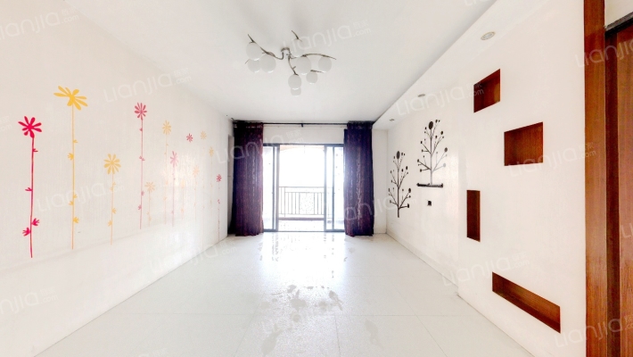 龙光普罗旺斯香槟二手房实景图