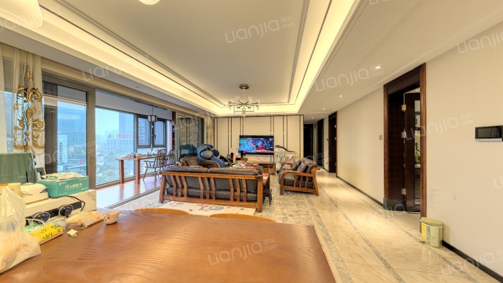 融创玖境臺二手房实景图