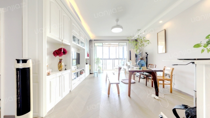 世华佳苑二手房实景图