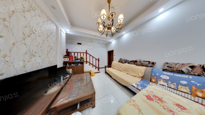 自然大地二手房实景图