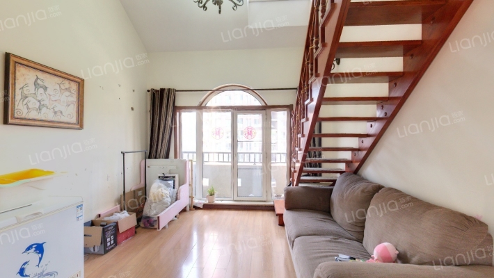 鸿玮澜山一期二手房实景图