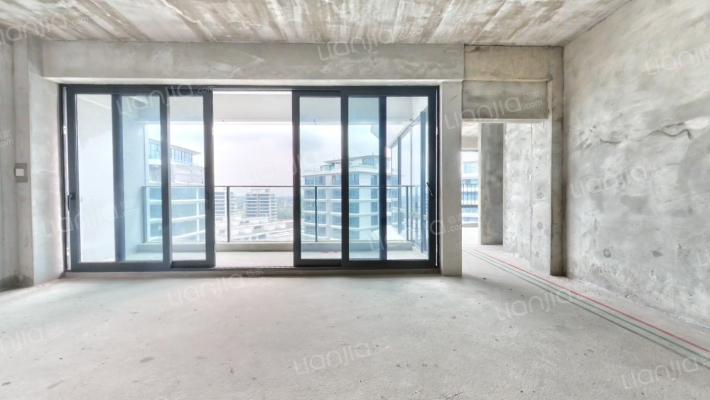 清凤鹿溪源二手房实景图