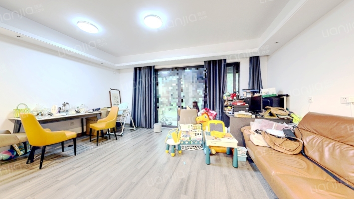 宽泰铂园二手房实景图