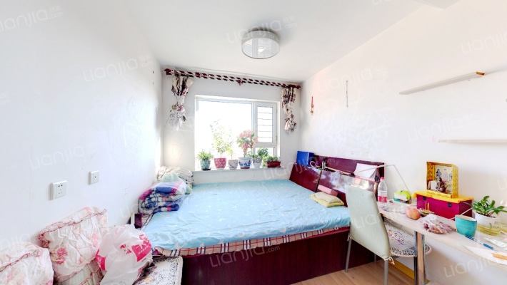 亿隆富贵名苑二手房实景图