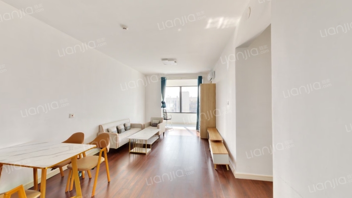 绿地新里城五区二手房实景图