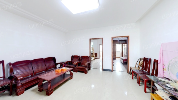 云天楼二手房实景图