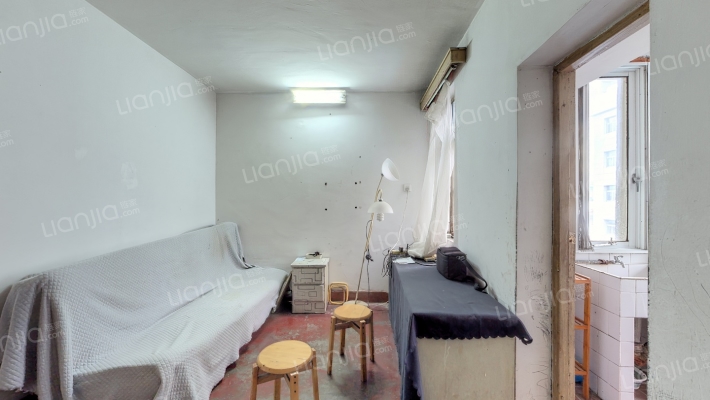 第四人民医院宿舍楼二手房实景图