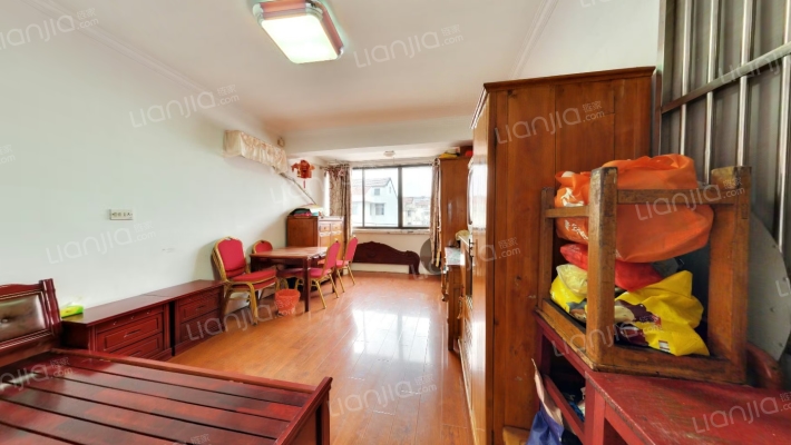 金和小区二手房实景图